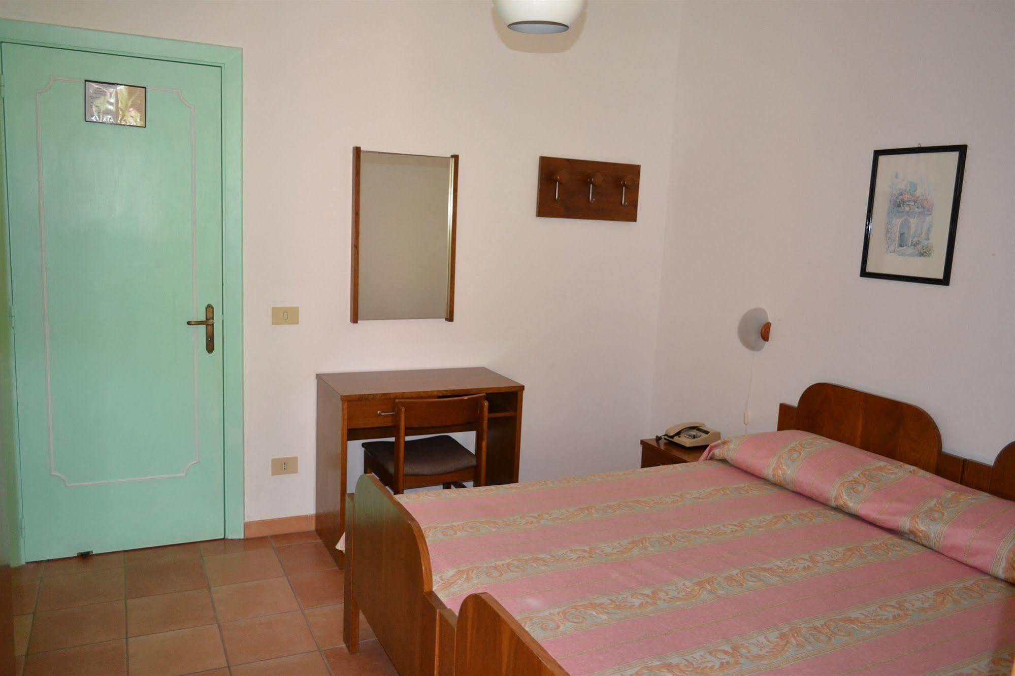 Hotel Villa Bina Sant'Angelo  Exterior foto