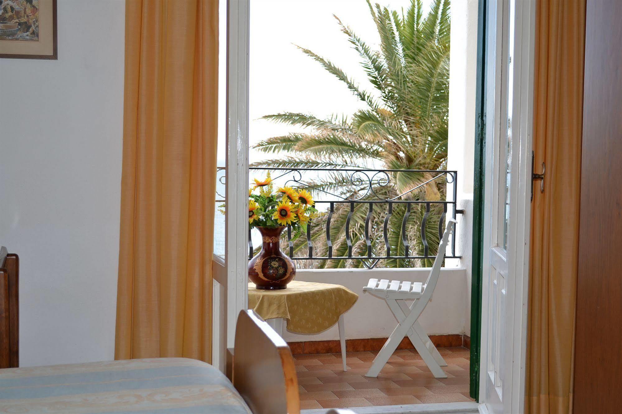 Hotel Villa Bina Sant'Angelo  Exterior foto